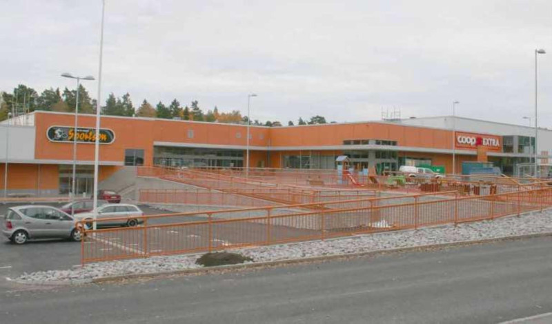 SE0780 ENEBYÄNG HANDELSHUS